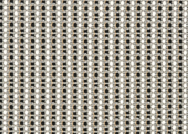 82643